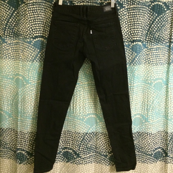 Levi's Black Denim Legging Jeans - Picture 3 of 4
