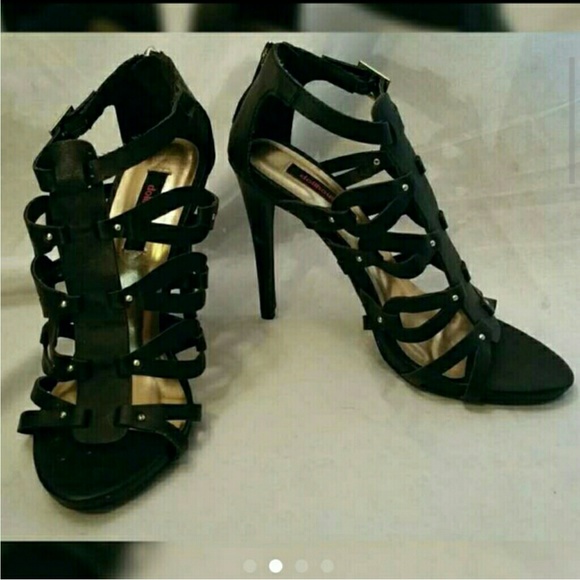 ❌sold❌ Dollhouse Caged gladiator heels - Picture 2 of 4