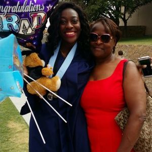 Meet your Posher, Dyeann