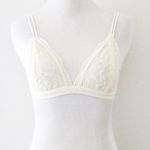2 NEW lace bralettes