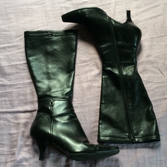 Liz Claiborne Black Knee-High Boots