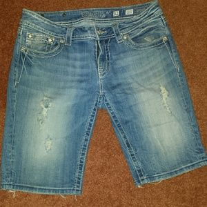 Miss Me light wash Bermuda shorts