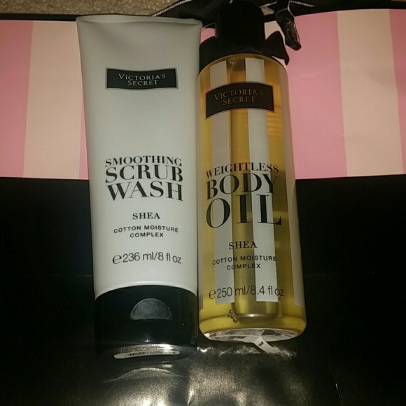 Smoothing Shea body scrub and oil