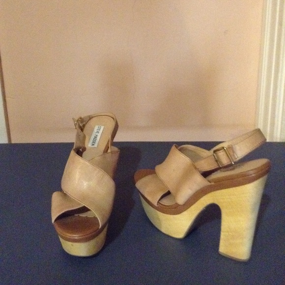 Leather slingback sandals - Picture 2 of 4