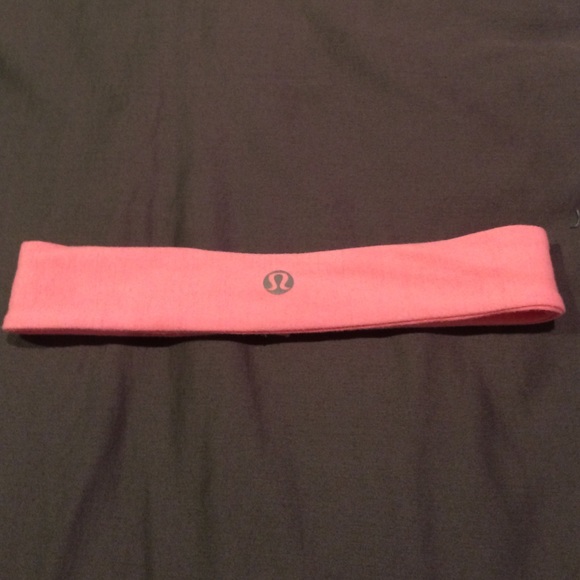 LULULEMON tangerine headband