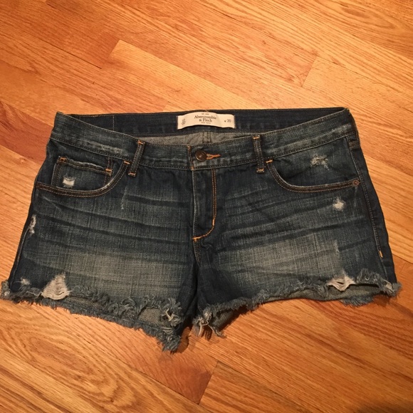 Abercrombie jean shorts - size 10