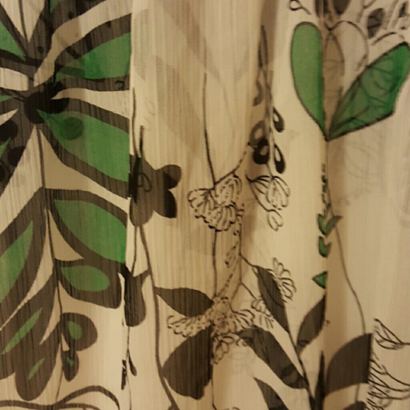 Sheer blouse - Picture 2 of 2