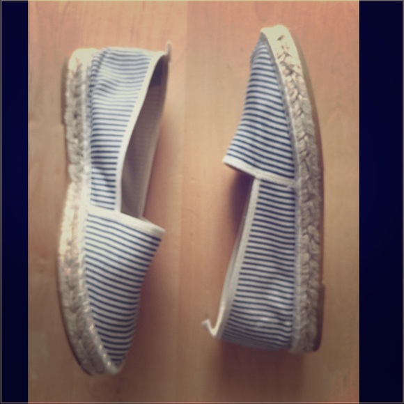Threads brand espadrilles bluewhite made in Spain