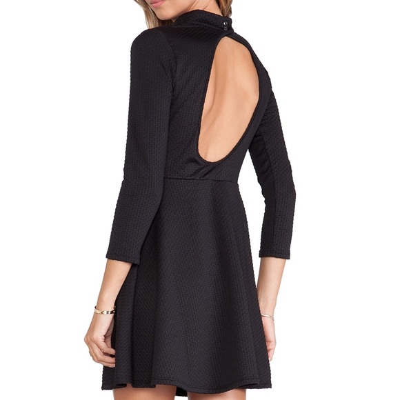 ❌SOLD❌ 🎉HP🎊 Free People Black Fit  Flare Dress - Picture 4 of 4