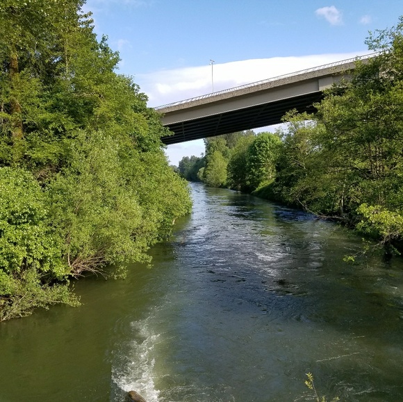 Meet your Posher, Nichole - Picture 9 of 10