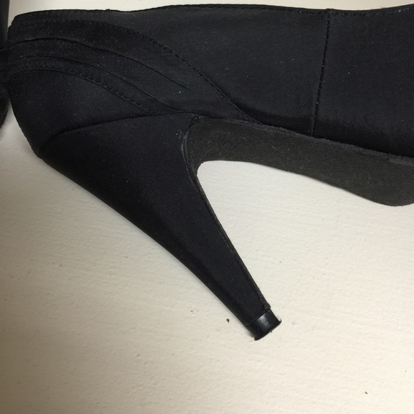 Pump - Picture 4 of 4