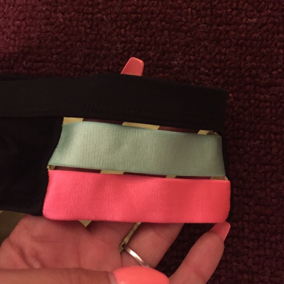 Bikini Bottoms! - Picture 2 of 3