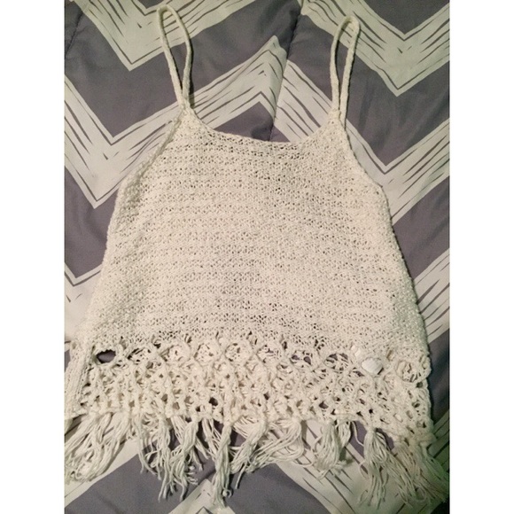 ❌TRADED❌ Crotchet tank - Picture 3 of 4