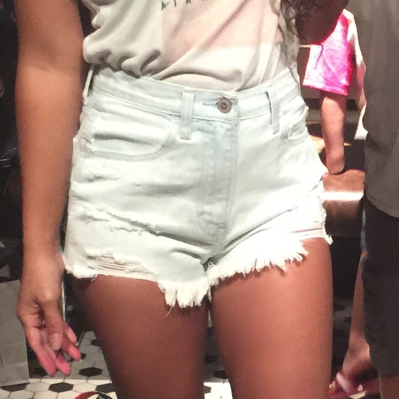 Short 00