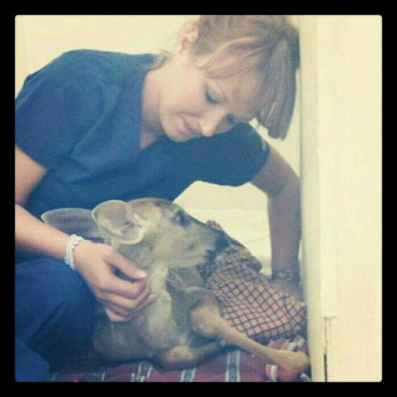 Meet your Posher, Krystal - Picture 2 of 2