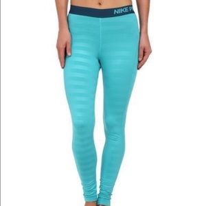 Nike Pro Legging for a great price