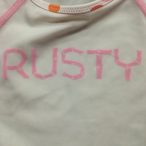 Rash Guard - Picture 3 of 4