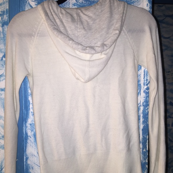 Sweater - Picture 2 of 3