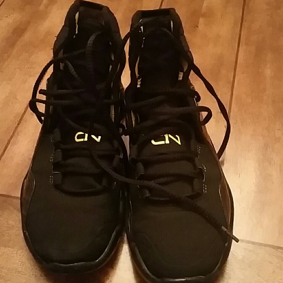Under armour cam newton training shoes - Picture 2 of 3