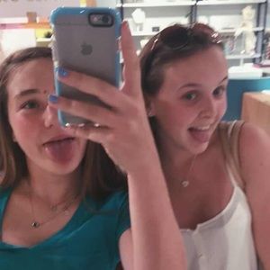 Meet your Posher, Erin