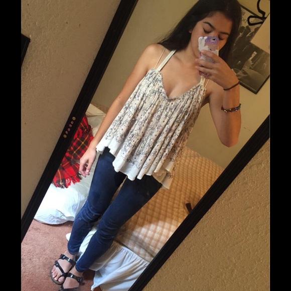 Meet your Posher, Makena - Picture 1 of 1