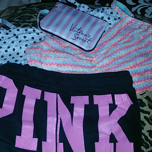 Vs