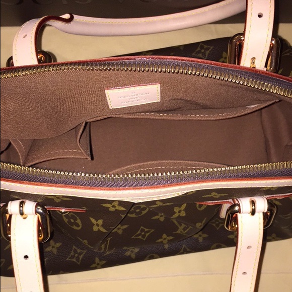 SOLD - NWT Louis Vuitton Tivoli GM handbag - Picture 3 of 4