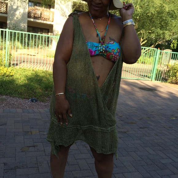 Olive swimsuit cover up(1) - Picture 4 of 4