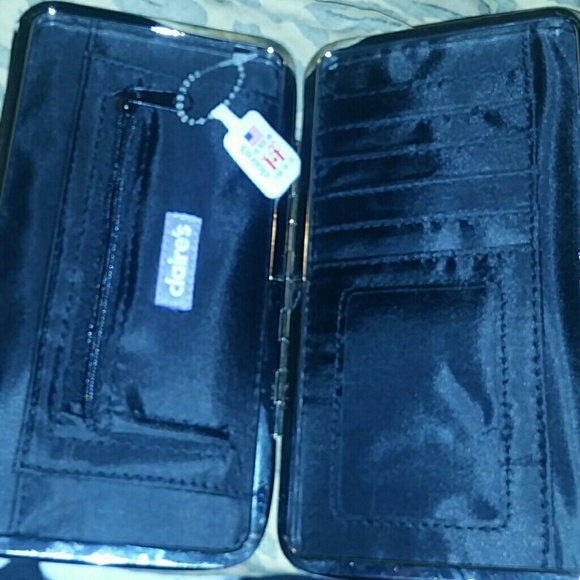 Wallet - Picture 2 of 3