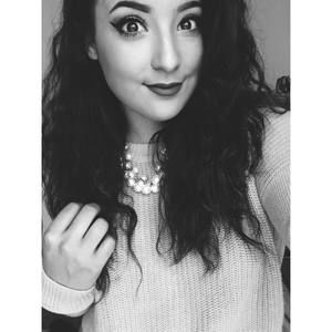 Meet your Posher, Mia