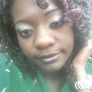 Meet your Posher, Tammeka