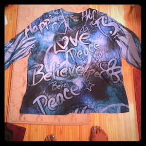 Blue graphic tee (1)