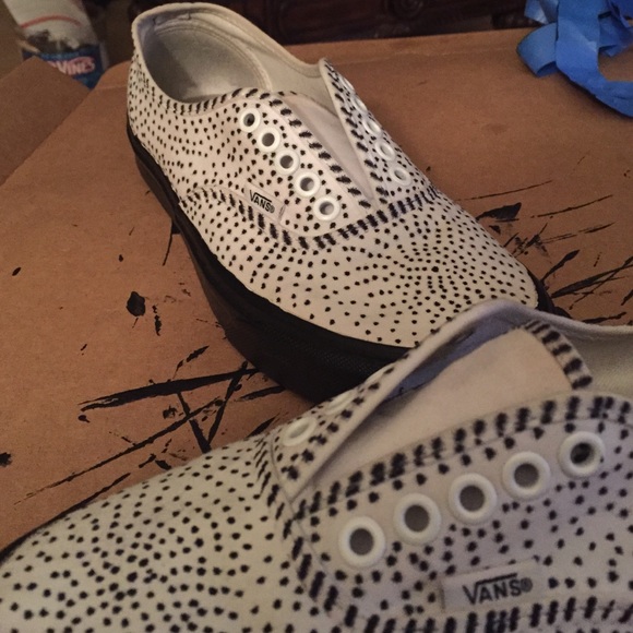 New creation. - Picture 2 of 4