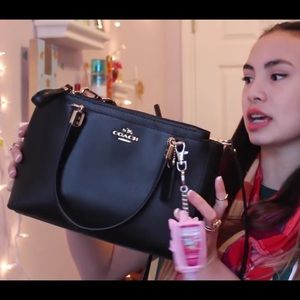 *ISO* SIMILAR STYLE LEATHER PURSE