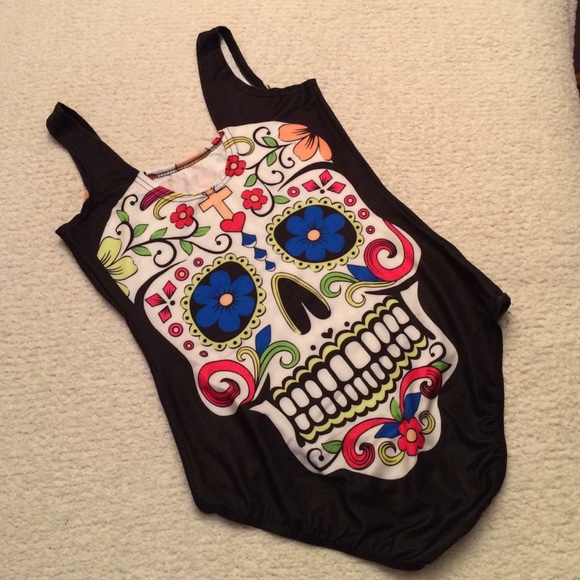 Skull bathing suit/body suit - Picture 2 of 4