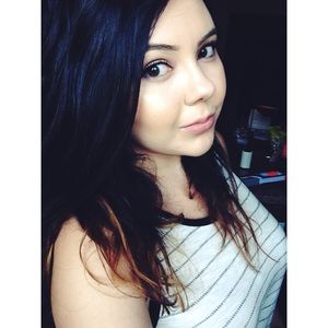 Meet your Posher, Brianna