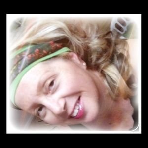 Meet your Posher, Laurie