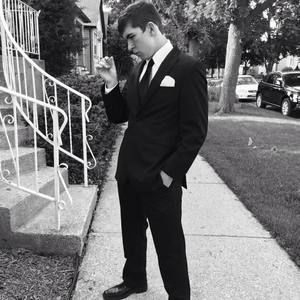 Meet your Posher, Ethan