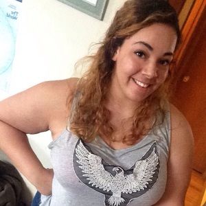 Meet your Posher, Alexis