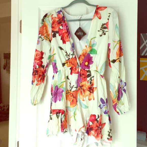 Nasty Gal Dresses & Skirts - Beautiful floral romper