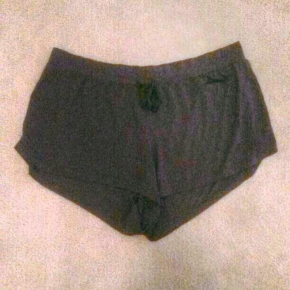 Short - Picture 1 of 1