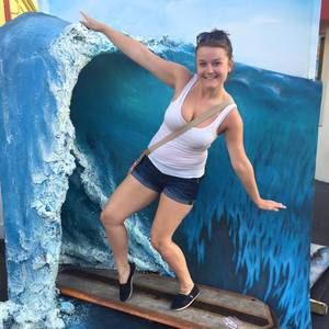 Meet your Posher, Chrissy