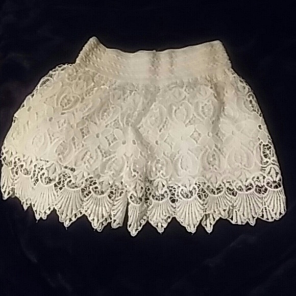 White crochet shorts