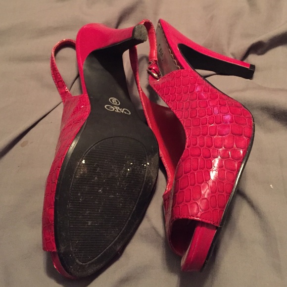 Red Snakeskin Heels - Picture 3 of 3