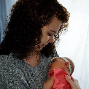 Meet your Posher, Caitlin