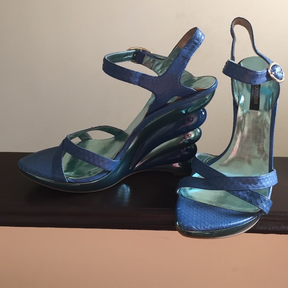 Sergio Rossi blue snaked wedges!