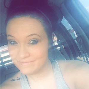 Meet your Posher, Kylee