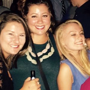 Meet your Posher, Marissa