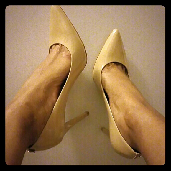 Michael Kors Patent Leather Pumps