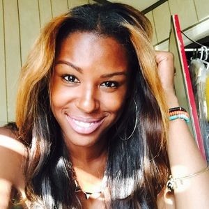 Meet your Posher, Brittney